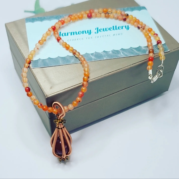 Carnelian Necklace with red agate pendant - Picture 2 of 4